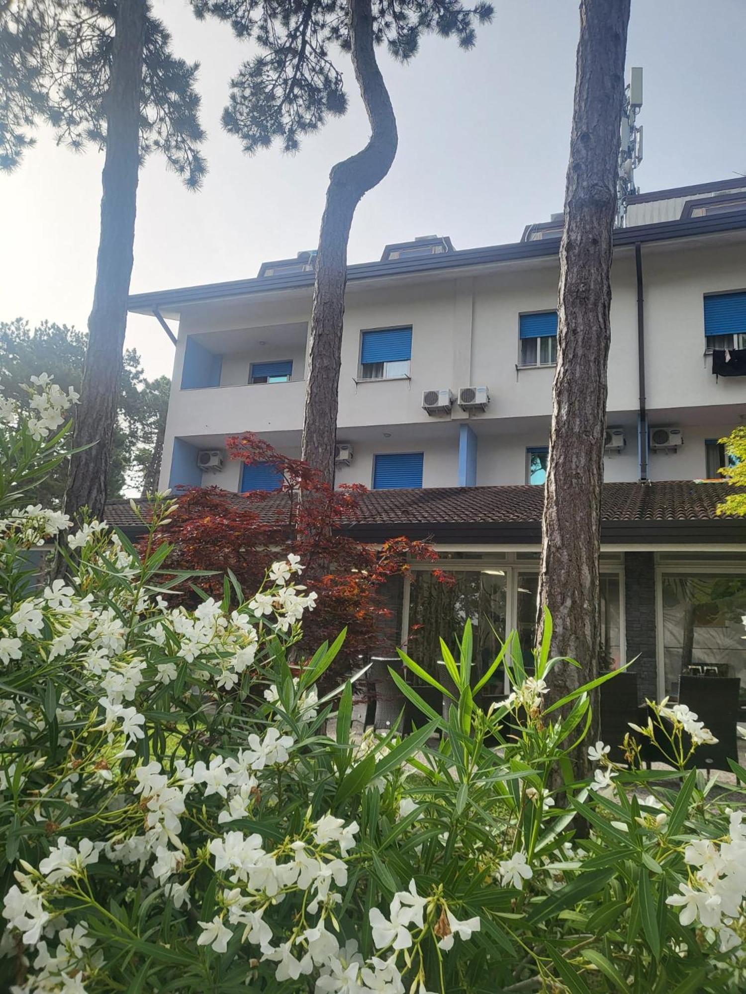 Hotel Olympia Lignano Sabbiadoro Eksteriør billede